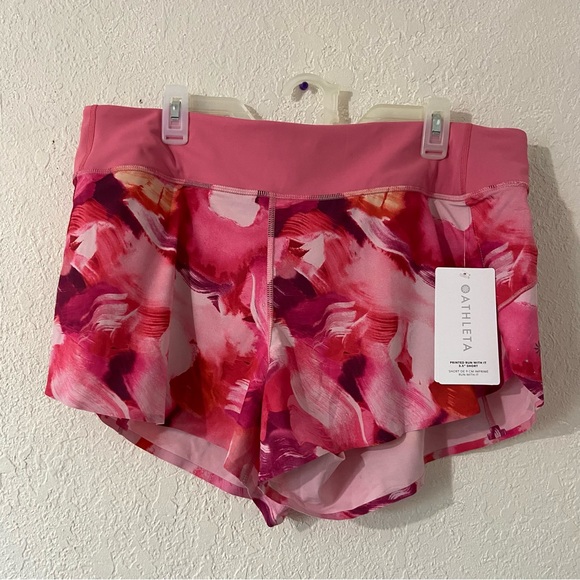 Athleta Printed Run With it Short 3.5” inseam NWT - Picture 1 of 13